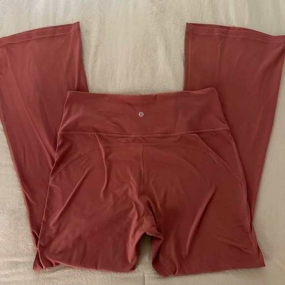 Lululemon flare leggings - Picture 1 of 4